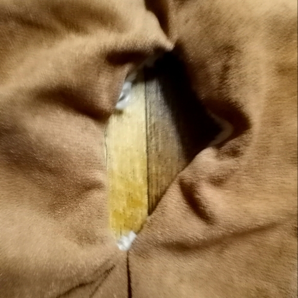 Womens MarleyLily Reversible "H" Monogram Suede & Fur Scarf - Picture 4 of 5